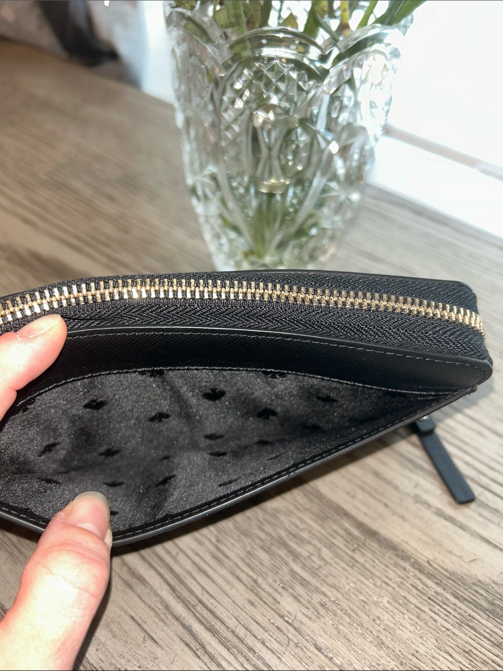 Kate Spade Saffiano Long Wallet - Picture 10 of 11